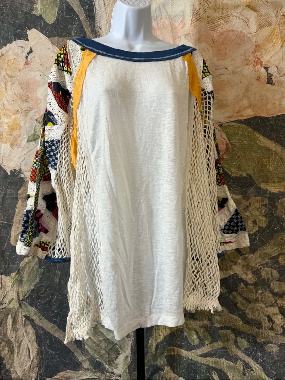 Free People We The Free  Serengeti Top Tee Shirt Size M